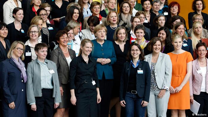 वरिष्ठ प्रबंधन पदों पर जर्मन महिलाओं की संख्या में बढ़ोतरी