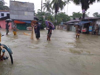 बांग्लादेश में भारी बारिश जारी,सामान्य जनजीवन ठप