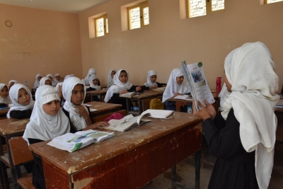 लड़कियों के लिए हाई स्कूल मार्च में फिर से खुलेंगे : तालिबान