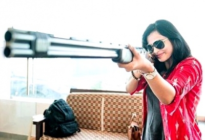 अभिनेत्री रम्या पंडियन निशानेबाजी के प्रति आकर्षित