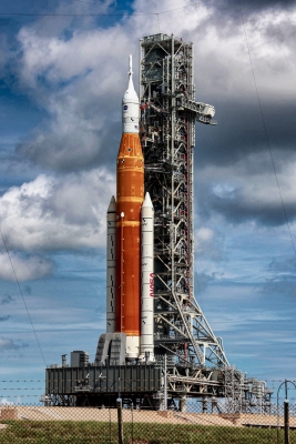 नासा ने आर्टेमिस मून मिशन 27 सितंबर को लॉन्च करने की तैयारी की शुरू