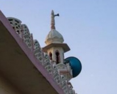 यूपी : मथुरा में एक और मस्जिद हटाने की याचिका दायर