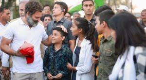 भारत जोड़ो यात्रा: एक लड़के के अपना गुल्लक देने पर राहुल गांधी बोले, यह असीम प्रेम का खजाना है