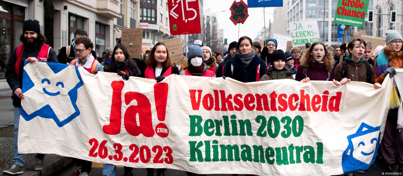 बर्लिन को 2030 तक जलवायु तटस्थ बनाने के लिए होगा मतदान