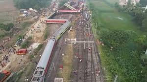 ओडिशा रेल हादसा : रेलवे ने उच्च स्तरीय जांच शुरू की