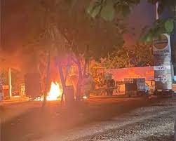 महाराष्ट्र : पेट्रोल पंप पर ट्रक का टायर फटने से लगी आग