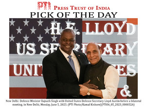 राजनाथ सिंह और अमेरिकी रक्षा मंत्री लॉयड ऑस्टिन के बीच मुलाकात, क्या हुई बात?