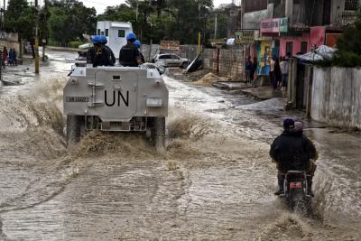 हैती में बाढ़ से 42 की मौत, हजारों विस्थापित