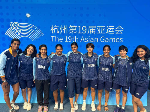 सिंधु शीर्ष फॉर्म में, महिला टीम बैडमिंटन में भारत ने मंगोलिया को हराया