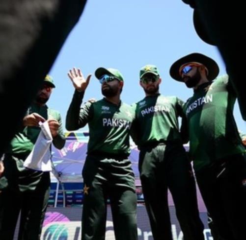 पाकिस्तान तीनों विभागों में अच्छा नहीं खेला : बाबर आजम 