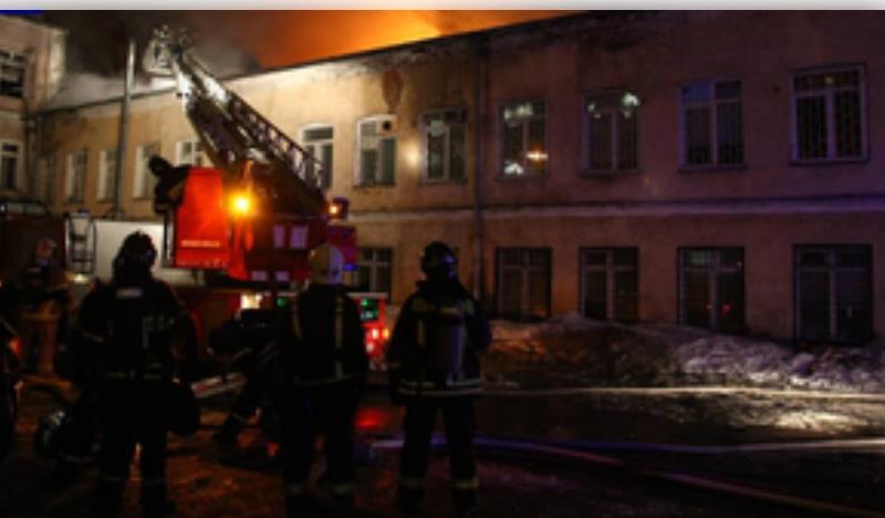 मास्को में डॉरमेट्री में लगी आग, पांच लोगों की मौत 