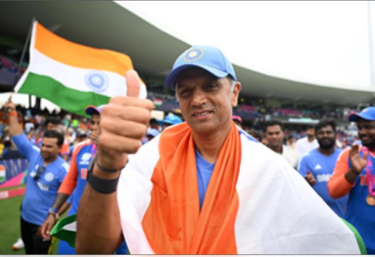 राहुल द्रविड़ ने जीता दिल, बीसीसीआई से मिले अतिरिक्त बोनस को ठुकराया