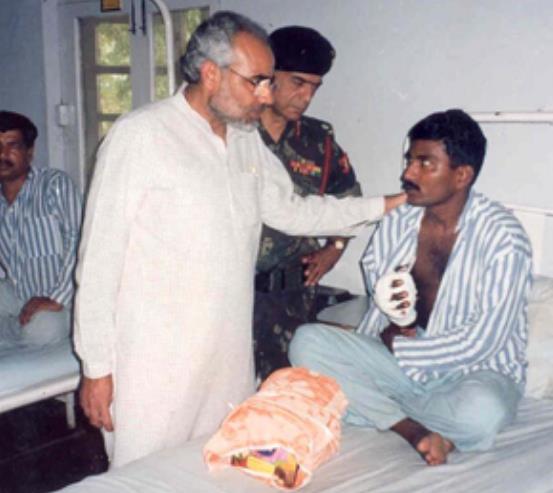 1999 में घायल सैनिकों से मिले थे नरेंद्र मोदी, मुलाकात ने भर दिया था जोश : रिटायर्ड मेजर जनरल विजय जोशी 