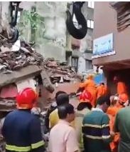 नवी मुंबई के बेलापुर इलाके में इमारत ढही; दो लोगों को बचाया गया, तीन लोगों की तलाश जारी