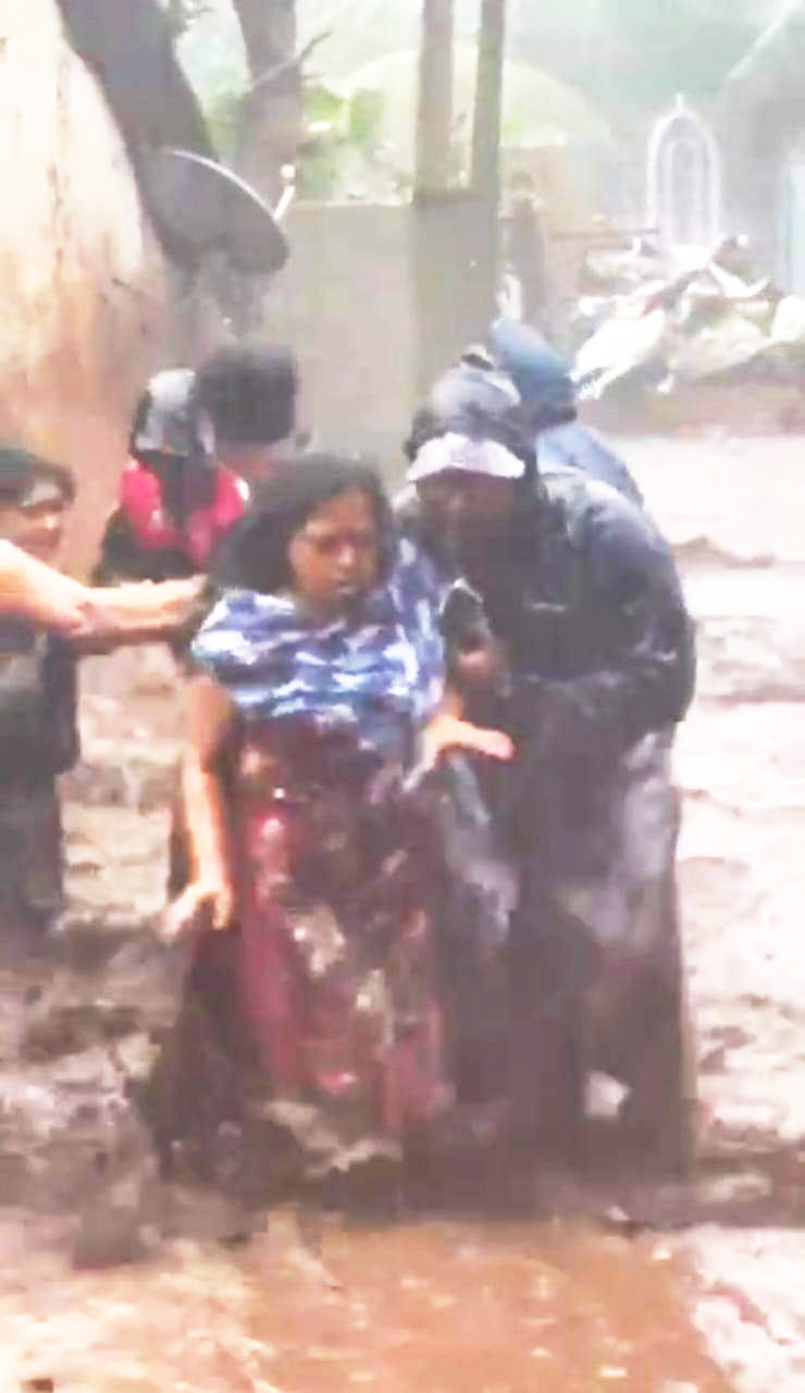 किरंदुल में फिर बाढ़, रिहायशी इलाकों में घुसा पानी