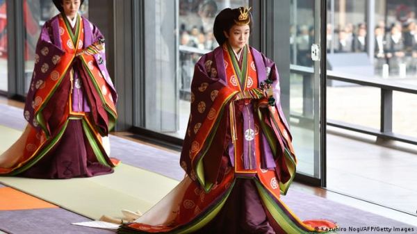 जापान की राजकुमारी ने एक आम आदमी से रचाई शादी