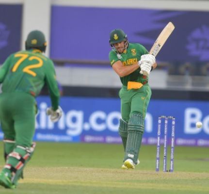 टी20 विश्व कप : दक्षिण अफ्रीका ने वेस्टइंडीज को 8 विकेट से हराया