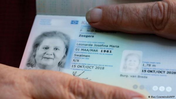 ब्रिटिश सुप्रीम कोर्ट ने पासपोर्ट में एक्स जेंडर की अपील खारिज की