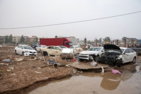 इराक में अचानक आई बाढ़ में 12 की मौत