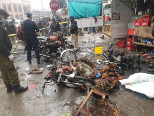 लाहौर के व्यस्त बाजार में विस्फोट, 2 की मौत, बलूच नेशनल आर्मी ने ली हमले की जिम्मेदारी