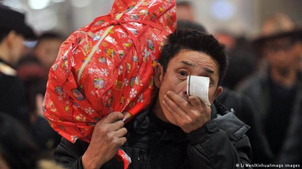 गुमशुदा बेटे की तलाश में भटक रहे मजदूर की आपबीती से चीन में भावुक हुए लोग