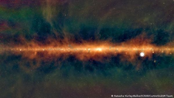 खगोलविदों को हैरान कर रही है आकाशगंगा में मिली रहस्यमयी चीज