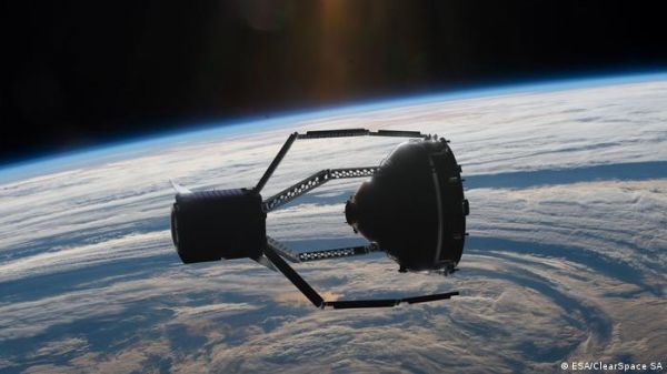 चीनी रॉकेट ने स्पेस में एक सैटेलाइट को उठाकर कूड़े में फेंक दिया, पकड़ा गया