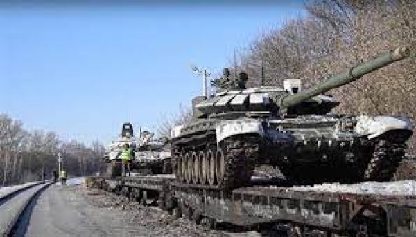 यूक्रेन बनाम रूस: गोले दागे जाने का दावा, क्या इस पर यकीन किया जा सकता है?