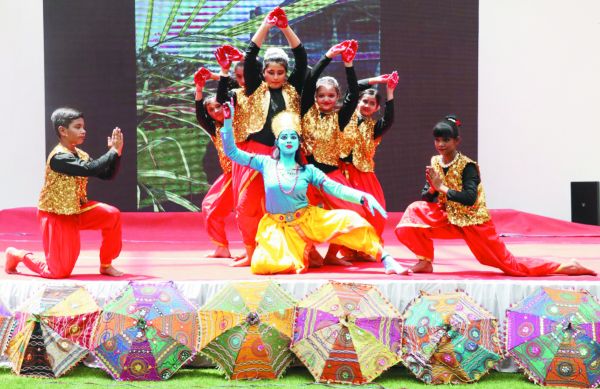 वेंकटेश्वर सिग्नेचर स्कूल प्रतियोगिताओं में विद्यार्थियों ने दिखाई प्रतिभा
