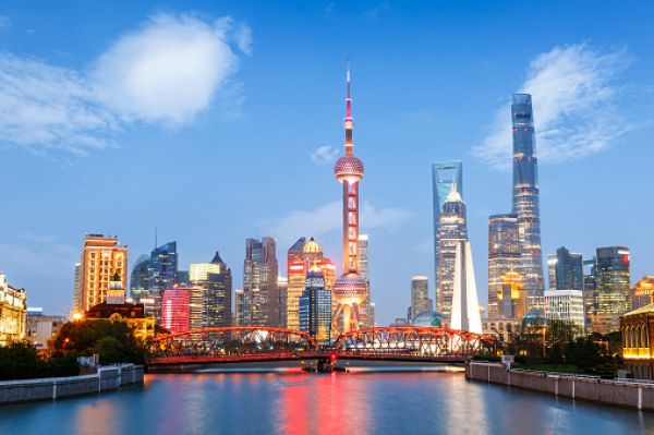 चीन के शंघाई पोर्ट पर ट्रैफिक जाम लगने से दुनिया भर में क्या-क्या हो सकता है महंगा
