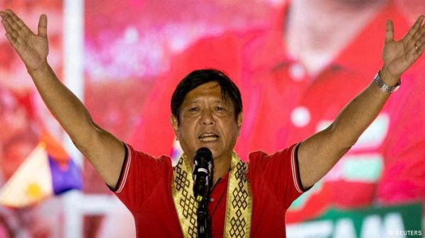 फिलीपींस का राष्ट्रपति बनेगा एक तानाशाह का बेटा