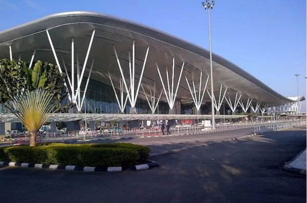 बम की अफवाह से बेंगलुरु हवाईअड्डे पर मची हड़कंप