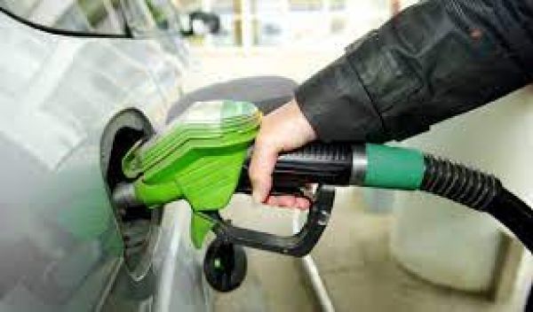 रिलायंस-बीपी का सरकार को पत्र, ईंधन के खुदरा कारोबार में टिक पाना मुश्किल