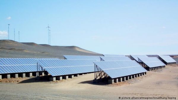 तीन सालों में सौर, पवन ऊर्जा क्षमता को दोगुना करेगा चीन