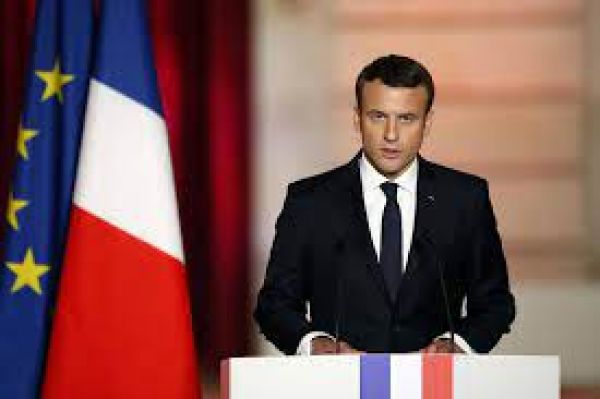 फ्रांस के मतदाता संसदीय चुनाव के मतदान में जुटे, मैक्रों के लिए अहम चुनाव