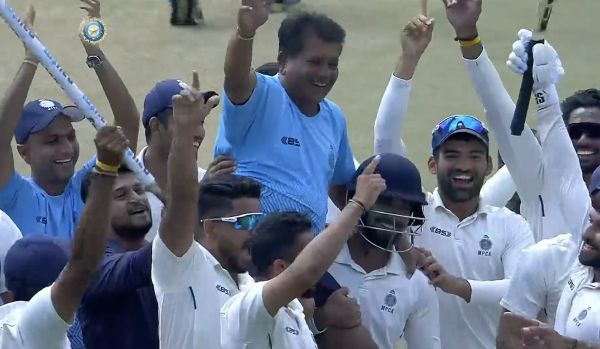 चंद्रकांत पंडित: जानिए घरेलू क्रिकेट के सबसे कामयाब क्रिकेट कोच को