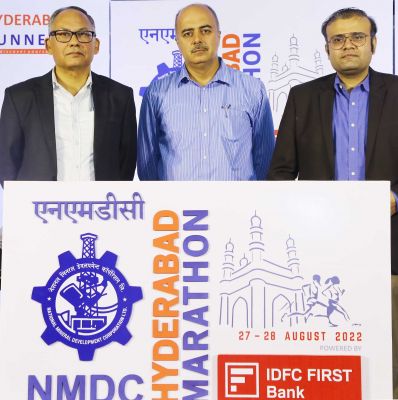 एनएमडीसी-हैदराबाद रनर्स मैराथन 2022 का शुभारंभ