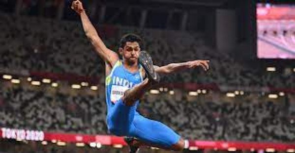 विश्व चैम्पियनशिप : मुरली श्रीशंकर फाइनल्स के लिये क्वालीफाई करने वाले पहले लंबी कूद के पुरूष एथलीट