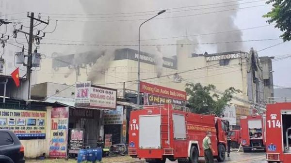 वियतनामः बार में लगी आग, 32 लोगों की मौत