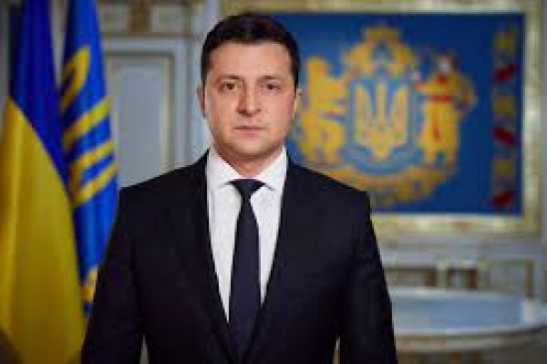 यूक्रेन के राष्ट्रपति ज़ेलेंस्की की कार दुर्घटनाग्रस्त, निजी वाहन से टकराई