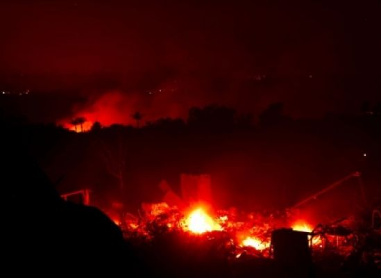 फ्रांस के जंगल में आग लगने से 3,700 हेक्टेयर भूमि जली