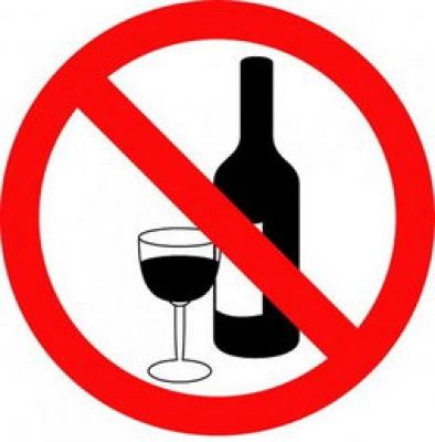अलीराजपुर में शराब माफिया का अवैध निर्माण ढहाया