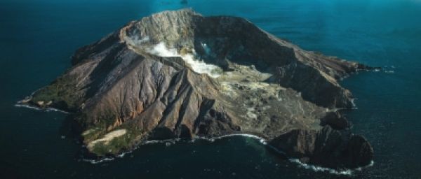 न्यूजीलैंड के ताओपो ज्वालामुखी में पहली बार अलर्ट स्तर बढ़ा