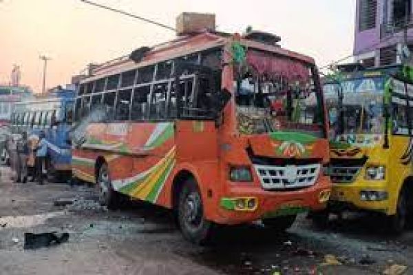 उधमपुर में बस में एक और विस्फोट, नौ घंटों में दूसरा हमला, कोई हताहत नहीं