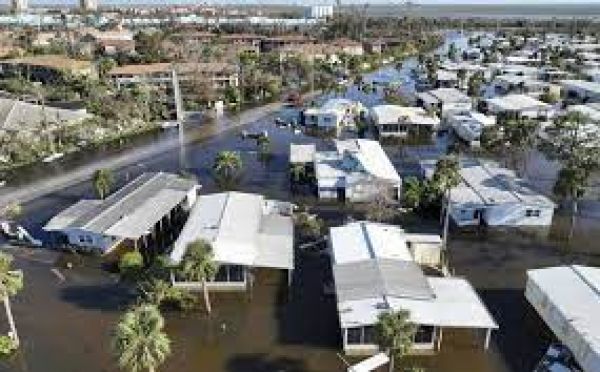 अमेरिका : इयान तूफान से फ्लोरिडा में तबाही, मरने वालों की संख्या 47 तक पहुंची