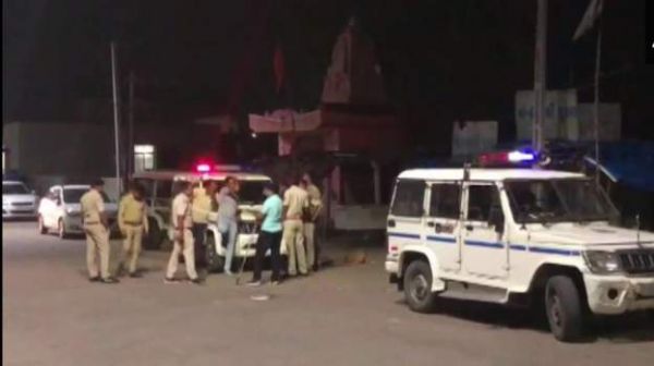 गुजरात के वडोदरा में दो समुदायों के बीच झड़प, 40 गिरफ्तार