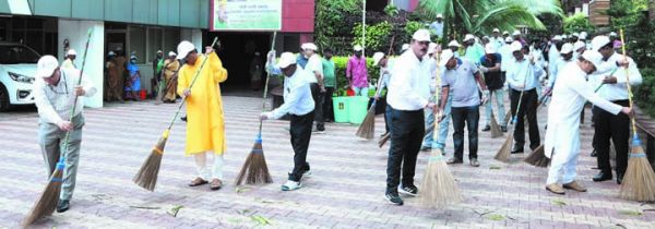 एनएमडीसी ने स्वच्छता 2.0 अभियान के साथ गांधी जयंती मनाई