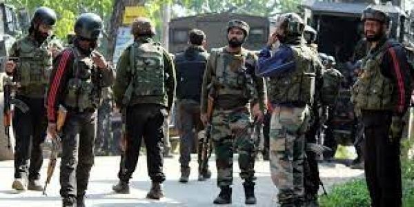 जम्मू-कश्मीर के बारामूला में दुर्घटनावश गोली चलने से एक सैनिक की मौत