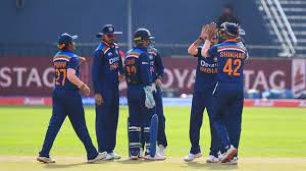 भारत के खिलाफ श्रीलंका का टॉस जीतकर बल्लेबाजी का फैसला