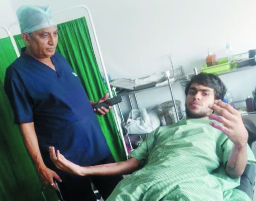 डॉ. सुनील कालड़ा ने पटाखों से झुलसे 80 लोगों का किया नि:शुल्क उपचार